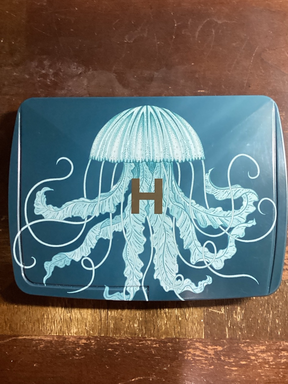 Very Rare Hourglass Jellyfish contour/blush/powder palette
